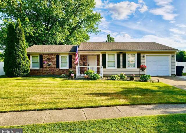 Property at 98 Sherwood Ln, Westampton, NJ 08060, 3 beds, 1.5 baths