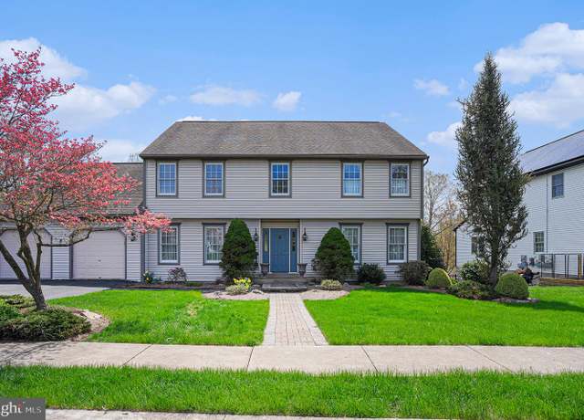 Property at 115 Grande Blvd, Reading, PA 19608, 4 beds, 2.5 baths