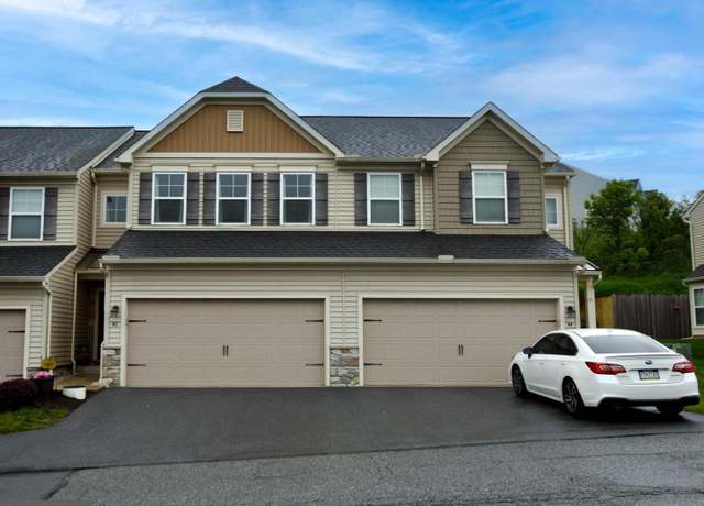 Property at 40 Wexford Ct, Morgantown, PA 19543, 3 beds, 2.5 baths