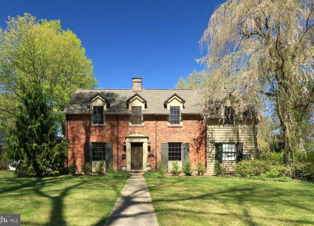 Property at 451 E Hamilton Ave, State College, PA 16801, 5 beds, 4.5 baths