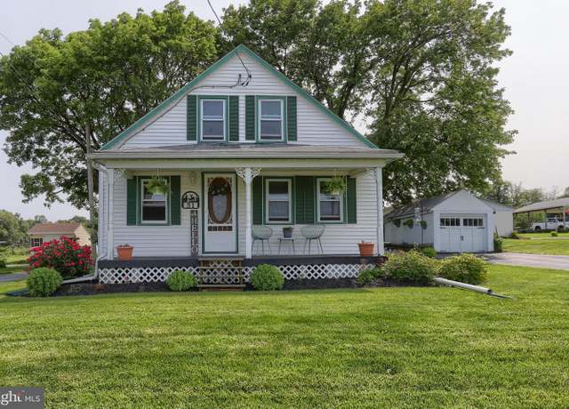 Property at 51 W Strack Dr, Myerstown, PA 17067, 3 beds, 1 bath