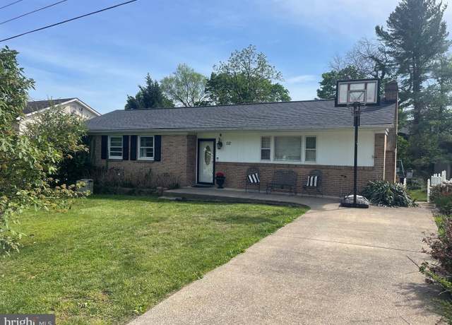Property at 112 Fairway Dr, Winchester, VA 22602, 3 beds, 1 bath