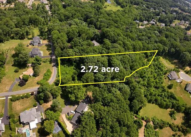 Property at 11635 Pine Tree Dr, Fairfax, VA 22033