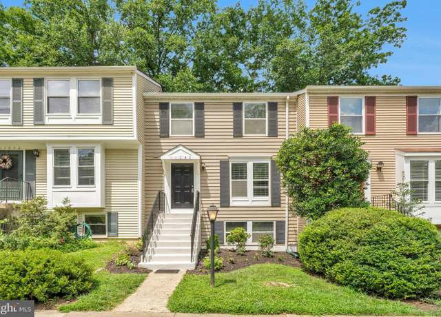 Property at 11050 Granby Ct, Reston, VA 20191, 3 beds, 2.5 baths
