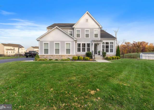 Property at 24696 Crested Butte Ct, Aldie, VA 20105, 5 beds, 5.5 baths