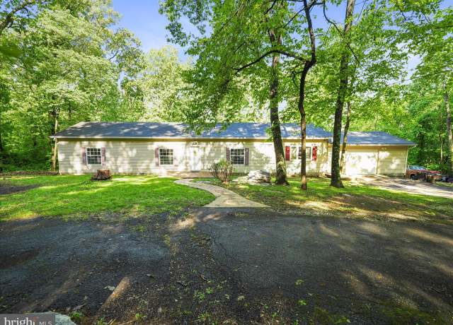 Property at 55 Mountain Top Trl, Harpers Ferry, WV 25425, 3 beds, 2 baths