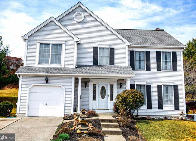 Property at 9520 Hallhurst Rd, Baltimore, MD 21236, 4 beds, 3.5 baths