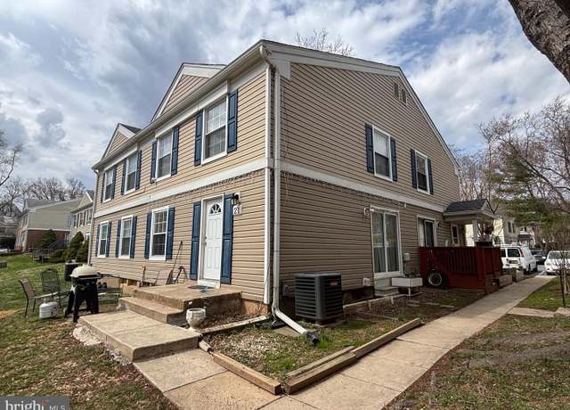 Property at 21 Falls Chapel Rd Unit C, Reisterstown, MD 21136, 2 beds, 2.5 baths