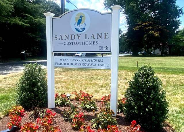 Property at 11 Sandy Ln, Easton, MD 21601, 3 beds, 2 baths