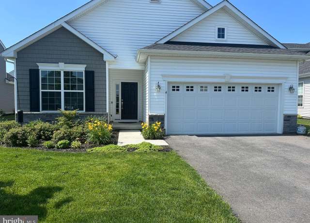 Property at 4 Boardwalk Dr, Eastampton, NJ 08060, 2 beds, 2 baths