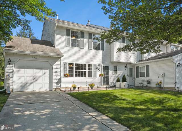 Property at 1 Winchester Ct, Bordentown, NJ 08505, 3 beds, 2.5 baths