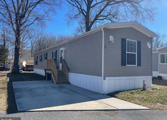 Property at 86 Mobile Dr, Pennsville, NJ 08070, 2 beds, 2 baths