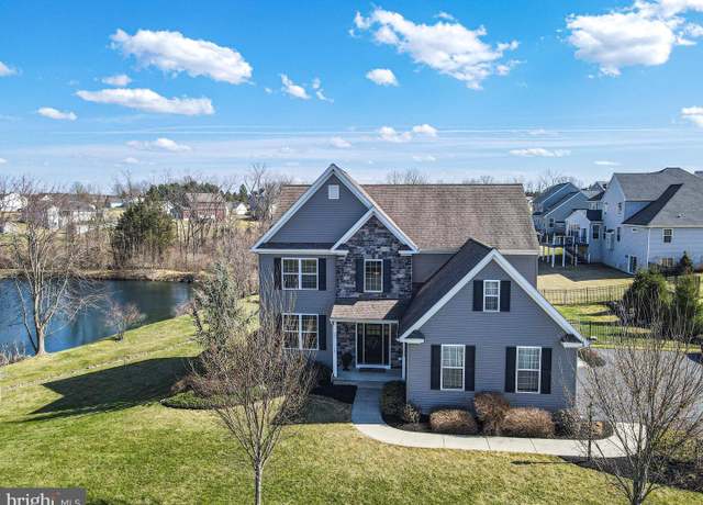 Property at 33 Docwill Dr, Barto, PA 19504, 5 beds, 3.5 baths