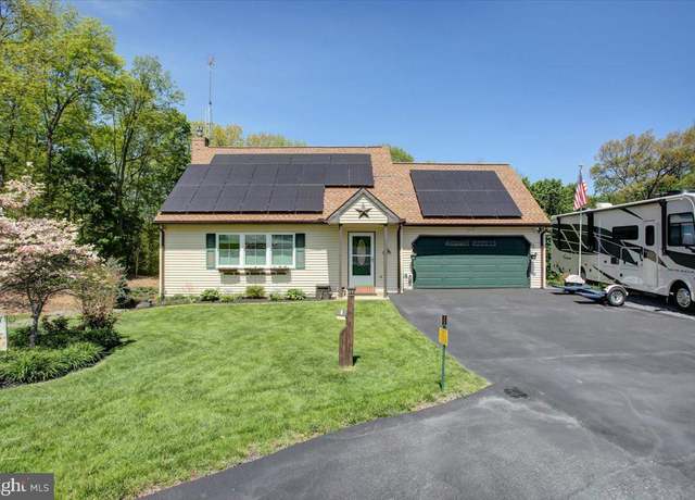 Property at 3979 Campbell Cir, Orrstown, PA 17244, 4 beds, 2.5 baths