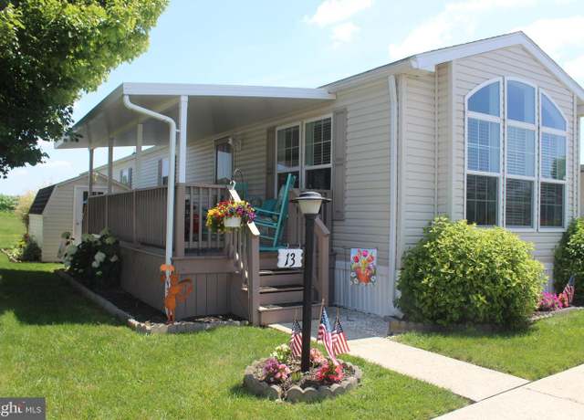 Property at 185 Rock Rd #13, Ephrata, PA 17522, 2 beds, 2 baths