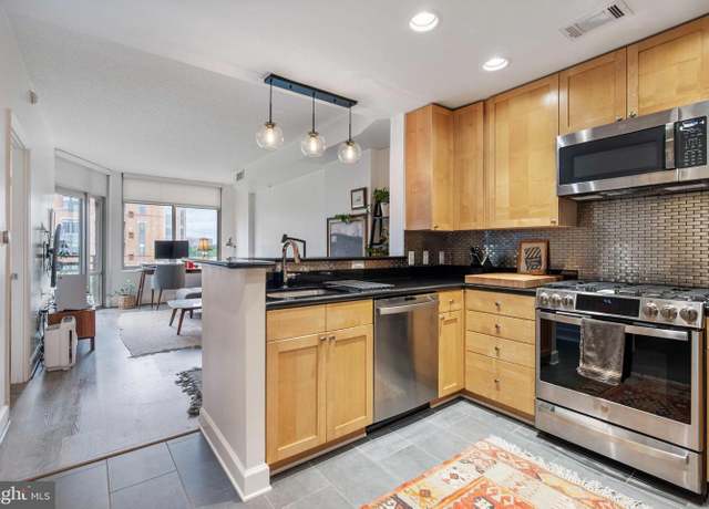 Property at 3650 S Glebe Rd #450, Arlington, VA 22202, 1 bed, 1 bath