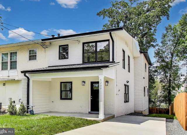 Property at 5209 10th Pl S, Arlington, VA 22204, 3 beds, 2.5 baths