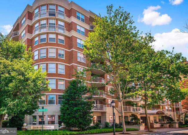 Property at 1200 Braddock Pl #211, Alexandria, VA 22314, 2 beds, 1.5 baths