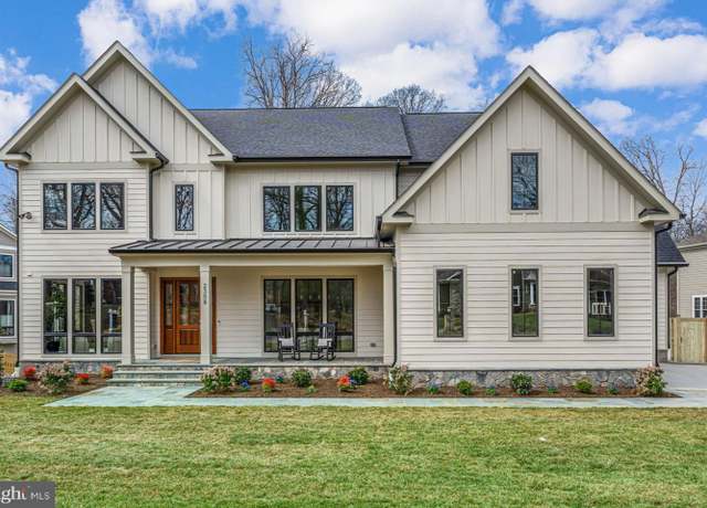 Property at 508 Nelson Dr NE, Vienna, VA 22180, 6 beds, 6.5 baths