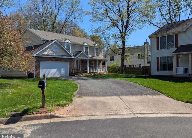 Property at 3703 Sumter Ct, Fairfax, VA 22033, 4 beds, 3.5 baths