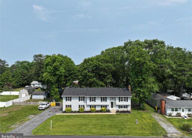 Property at 7814 Linthicum Rd, Pasadena, MD 21122, 5 beds, 4 baths