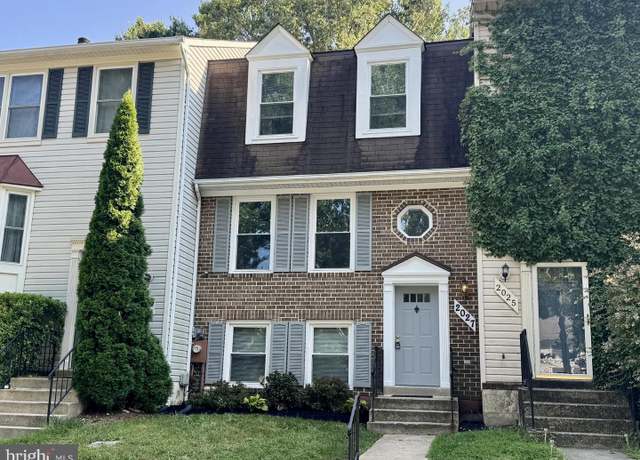 Property at 2027 Howard Chapel Turn, Crofton, MD 21114, 3 beds, 2.5 baths