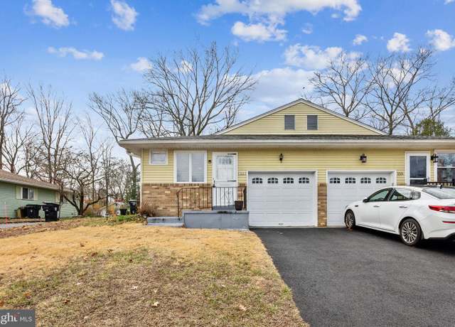 Property at 153 Elmtowne Blvd, Hammonton, NJ 08037, 2 beds, 1.5 baths