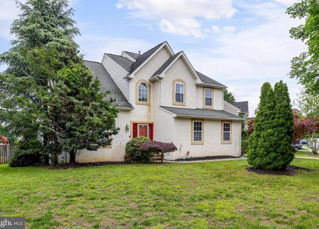Property at 211 Spruce Trl, Woolwich Twp, NJ 08085, 3 beds, 2.5 baths