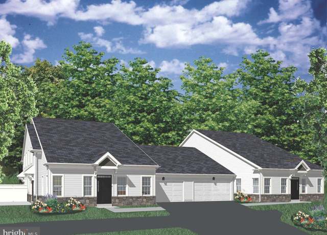 Property at 71 Cedar Cir #36, Levittown, PA 19055, 3 beds, 2.5 baths