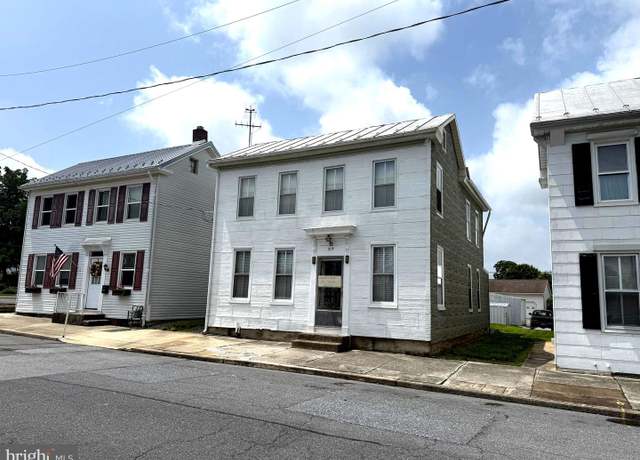 Property at 314 S High St, Mechanicsburg, PA 17055, 3 beds, 1 bath