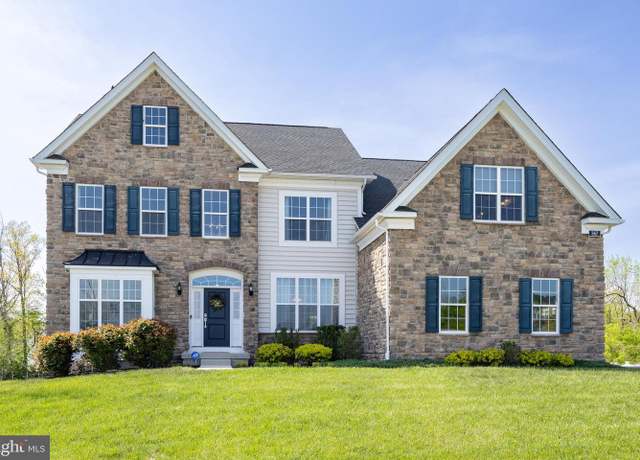 Property at 367 Billet St, Phoenixville, PA 19460, 5 beds, 3 baths