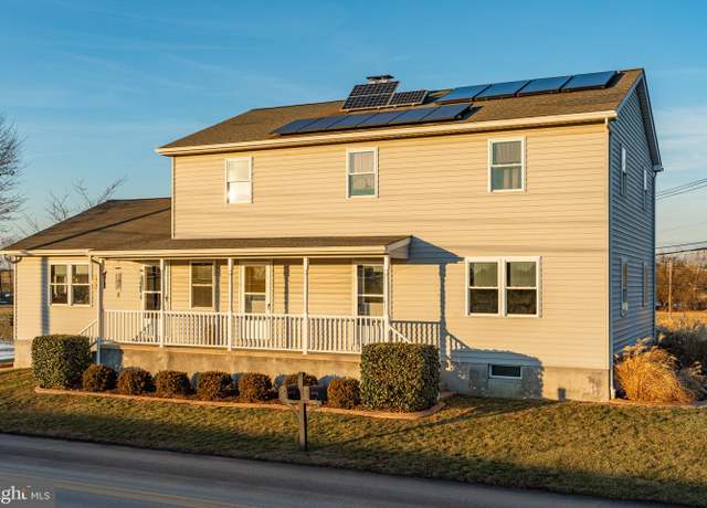 Property at 98 Londonvale Rd, Gordonville, PA 17529, 5 beds, 2 baths