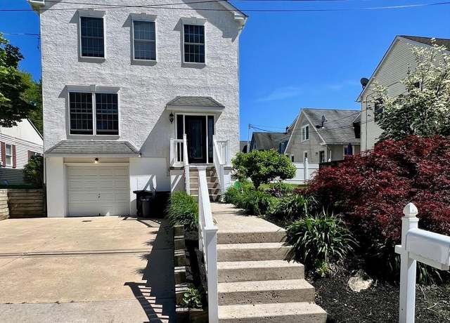 Property at 13003 Depue Ave, Philadelphia, PA 19116, 4 beds, 2.5 baths