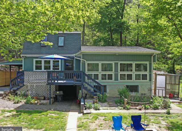 Property at 13688 Cacapon Rd, Great Cacapon, WV 25422, 2 beds, 2 baths