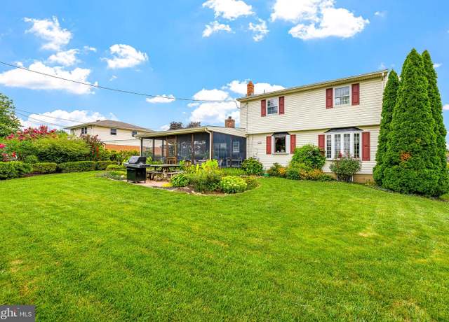 Property at 18 Whitfield Rd, Newark, DE 19711, 3 beds, 1.5 baths