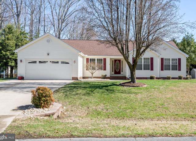 Property at 4 Alderleaf Dr, Lewes, DE 19958, 3 beds, 2.5 baths