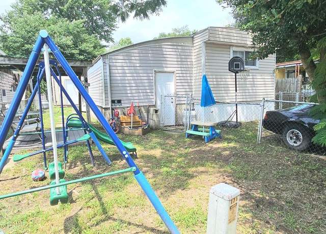 Property at 111 Cougar Cir, Lothian, MD 20711, 2 beds, 2 baths