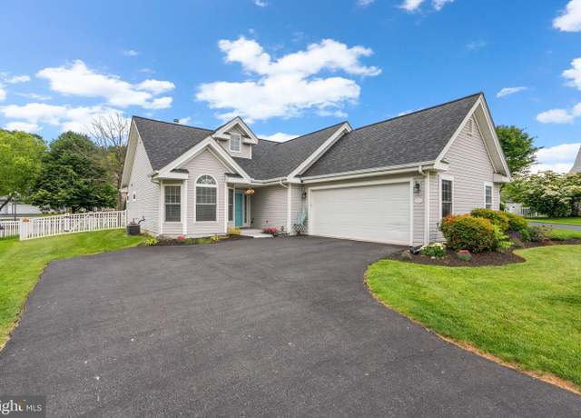 Property at 5723 Pear Blossom Pl, New Market, MD 21774, 4 beds, 2 baths