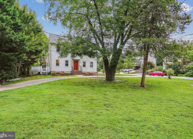 Property at 4608 Glenbrook Pkwy, Bethesda, MD 20814, 4 beds, 3.5 baths