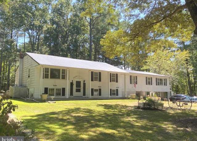 Property at 21060 Hermanville Rd, Lexington Park, MD 20653, 3 beds, 2 baths