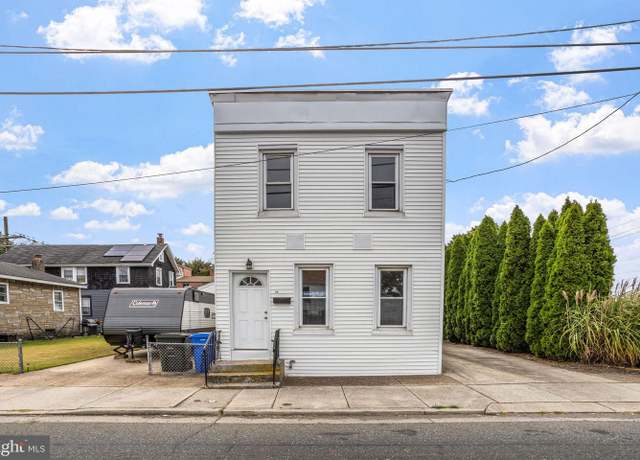 Property at 116 Jones St, Burlington, NJ 08016, 2 beds, 2 baths