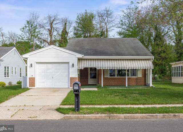 Property at 7 Sherwood Pl, Southampton, NJ 08088, 2 beds, 2 baths