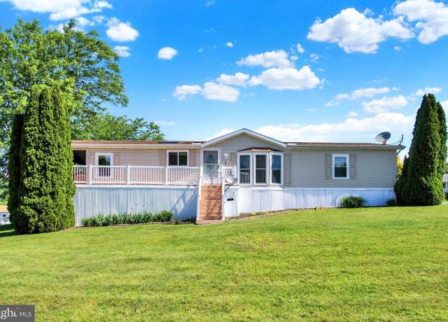 Property at 148 Broadwing Dr, Hanover, PA 17331, 3 beds, 2 baths