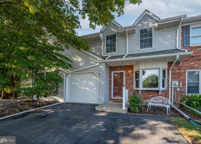 Property at 161 Village Walk Dr, Macungie, PA 18062, 3 beds, 3 baths