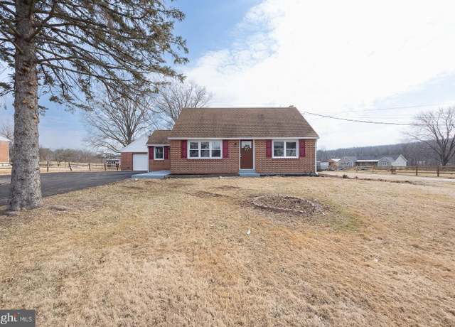 Property at 2514 Rhoads Rd, Gilbertsville, PA 19525, 4 beds, 2 baths