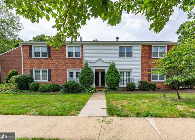 Property at 2637 S Walter Reed Dr Unit B, Arlington, VA 22206, 2 beds, 1 bath