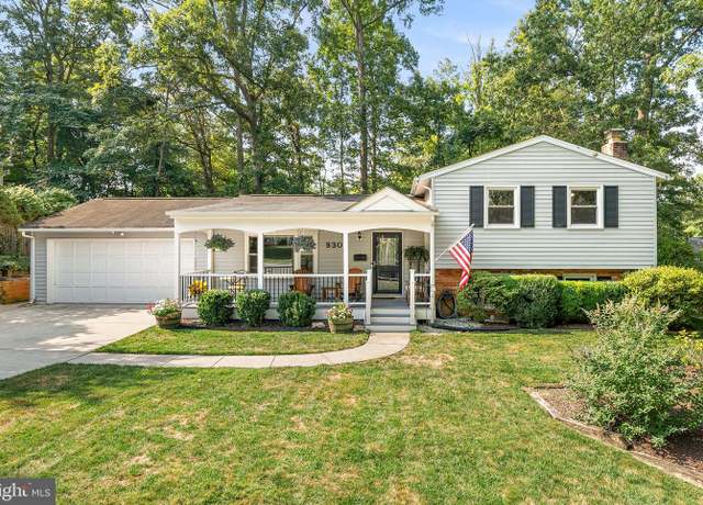 Property at 9305 Ashmeade Dr, Fairfax, VA 22032, 4 beds, 2.5 baths