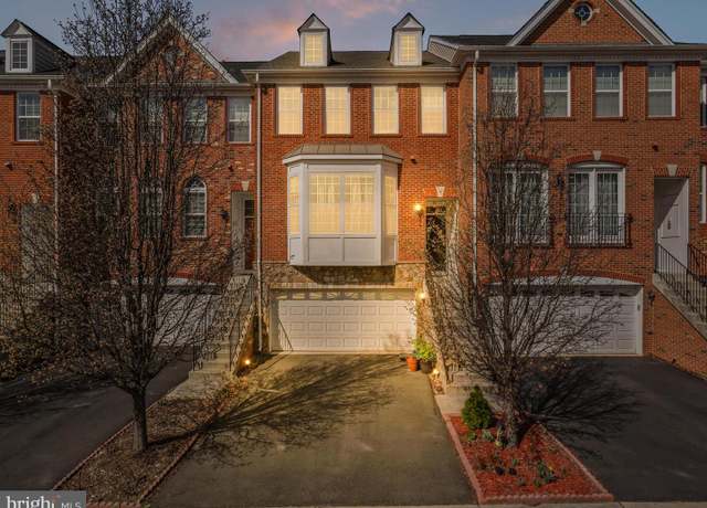 Property at 43260 Mitcham Sq, Ashburn, VA 20148, 3 beds, 3 baths