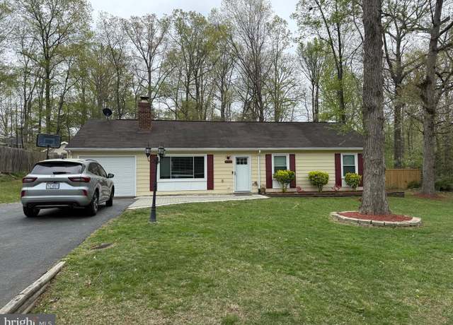 Property at 106 Clore Dr, Stafford, VA 22556, 4 beds, 2 baths