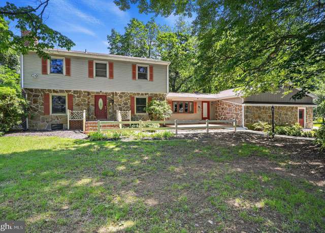 Property at 239 Captain Davis Dr, Camden Wyoming, DE 19934, 5 beds, 3.5 baths